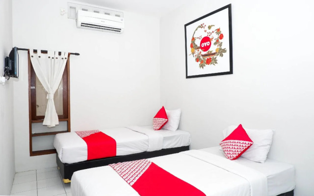 Achterhuis Guest House by OYO Rooms