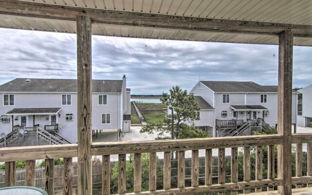 Chincoteague Townhome w/ Pony Views From Deck!