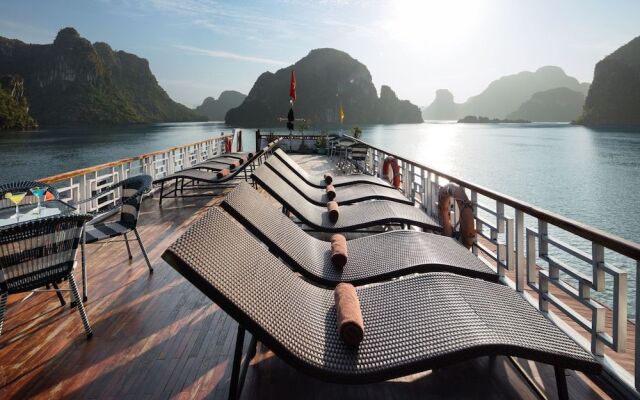 Halong Apricot Cruise