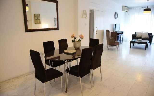 Angela's Luxury Apartments