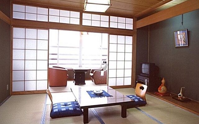 Ryokan Suigou – Guest Rooms – Yurihama