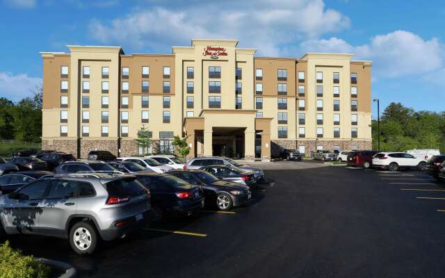 Hampton Inn & Suites Barrie