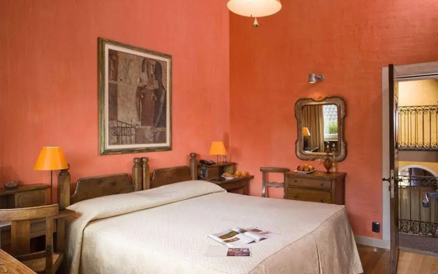 Hotel Pironi
