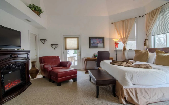 The Columbia Inn at Peralynna Manor