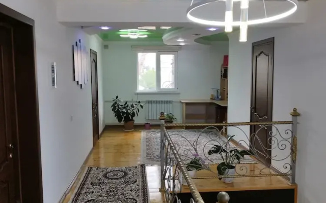 Travel Around Guest House