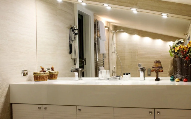 LHP Suite Villa Rivisondoli