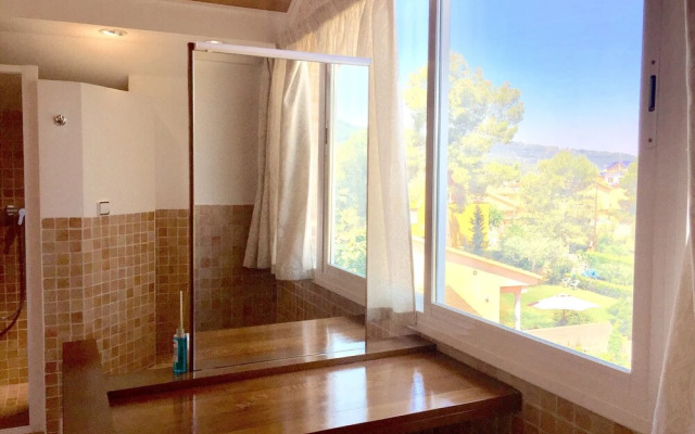 California House Canyelles