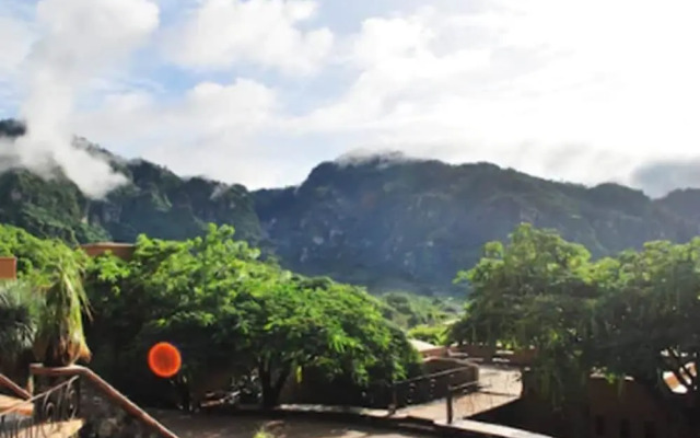Hostal De La Luz