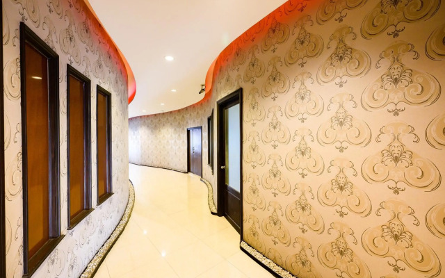 RedDoorz Plus Reun Rattana Rattanathibet
