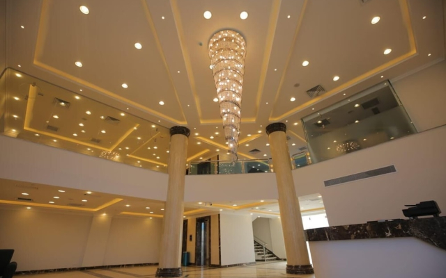 Grand Plaza Hotel