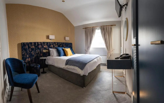 Best Western Woodenbridge Hotel & Lodge