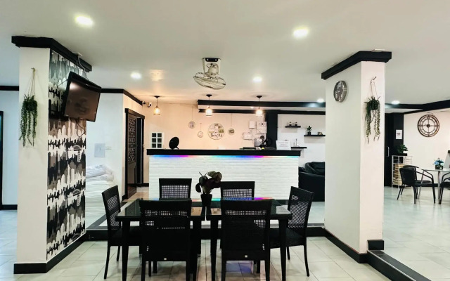 Long Beach Hotel Patong