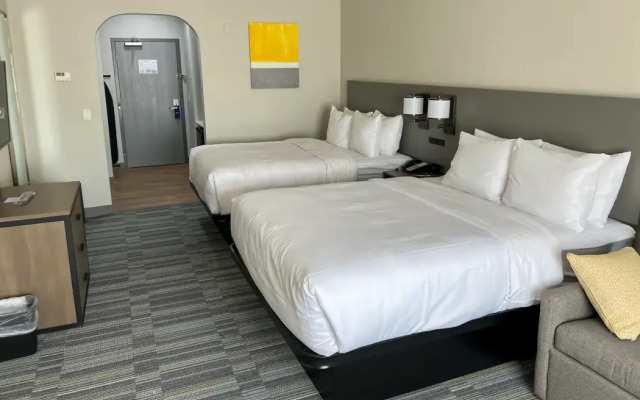 Super 8 By Wyndham Lubbock Tx