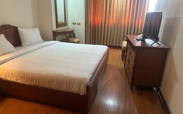 Apartments Omni Tower Direct Rooms Sukhumvit Soi 4