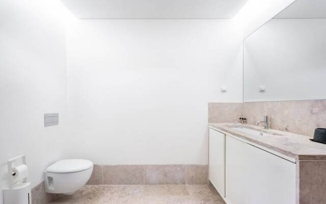 Modern Terrace Apartment Rentexperience