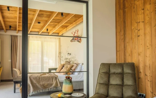 The Pines Bucegi Lodge