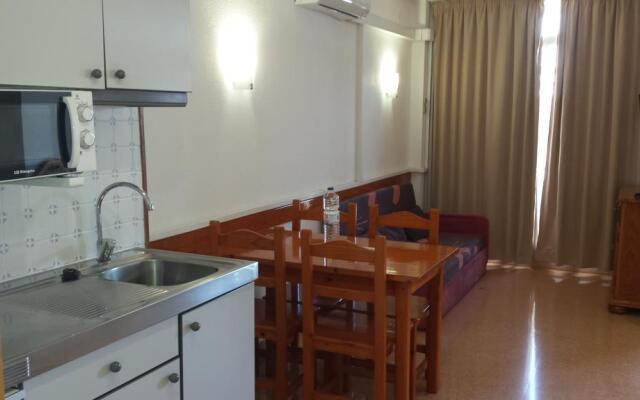 Apartaments Mar Blau