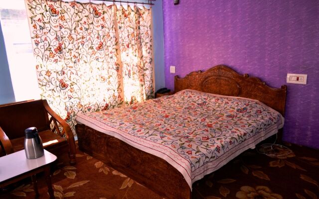Hotel Noor Mahal