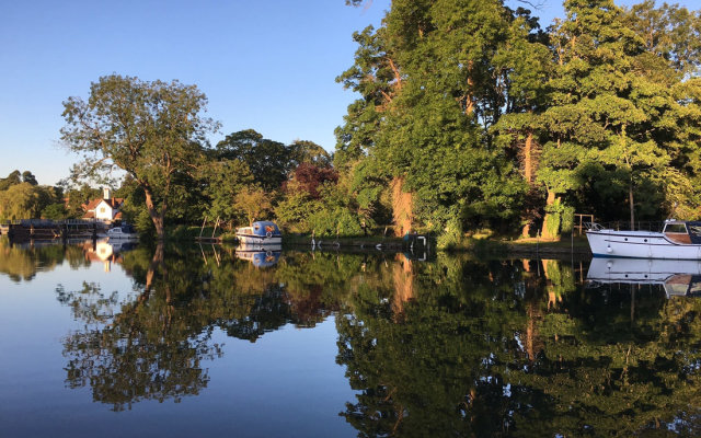 The Swan at Streatley