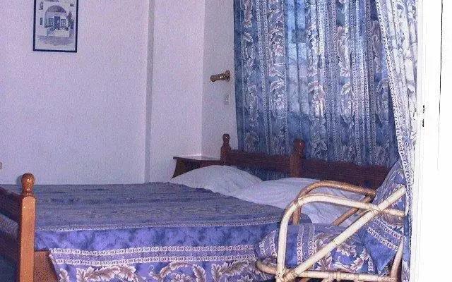 Captain Sun Apartments