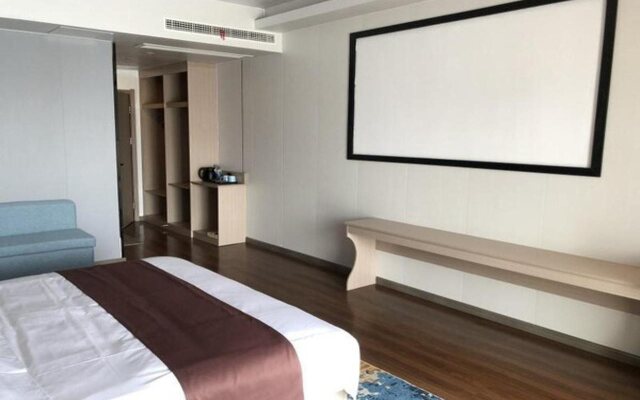 GYA Taixing Hongqiao Plaza Hotel