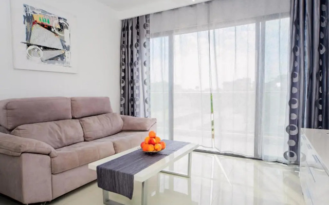 Penthouse 2 bedrooms in Mil Palmeras