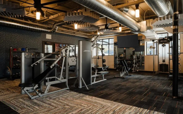 Sonder — District 600