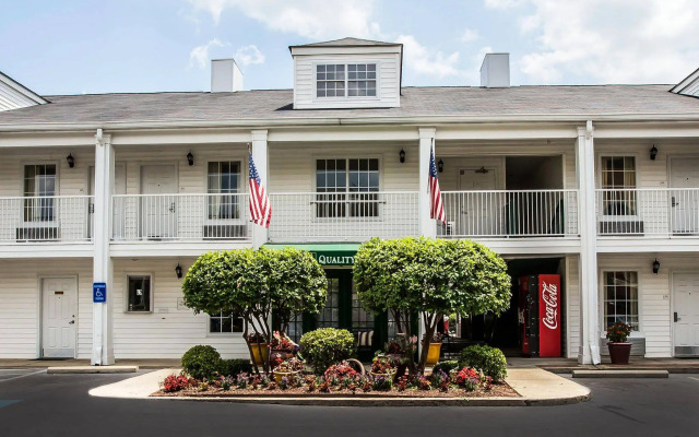 Quality Inn Bessemer I-20 exit 108