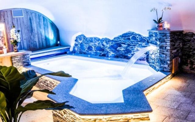 Le Petit Fenestrelle