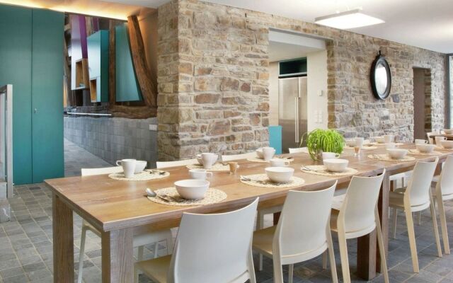 Majestic Holiday Home In Butgenbach With Turkish Steambath