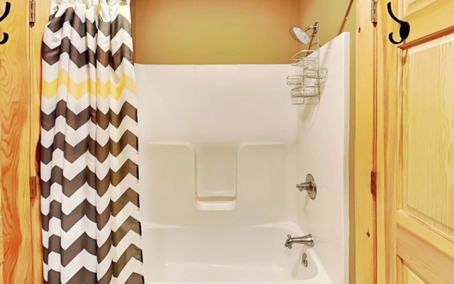 Magnificent Mountain Lodge