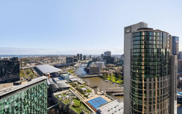 Luxurious 3 Bedroom Apartment