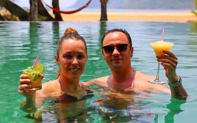 Chang Noi Paradise Apartments