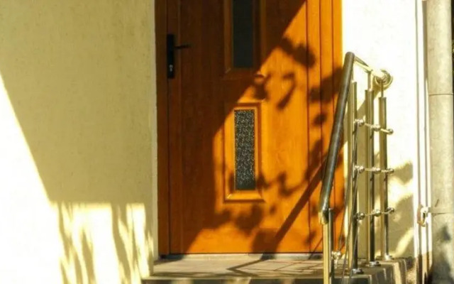 Dream House Guest House