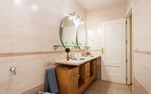 M&F Fuencarral Apartamento