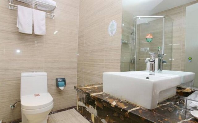 GreenTree Alliance Hotel (Quanjiao High-speed Railway Station Jianghai New City Plaza)