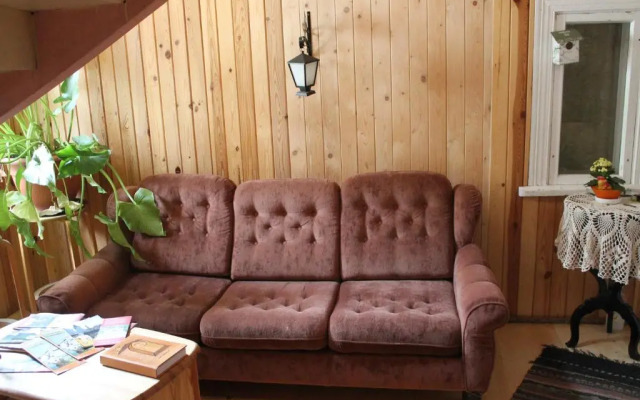 Aikarali Home Accommodation