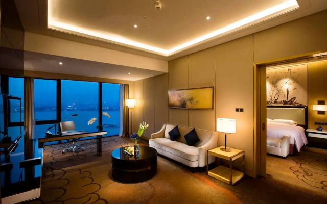 Hilton Wuhan Riverside