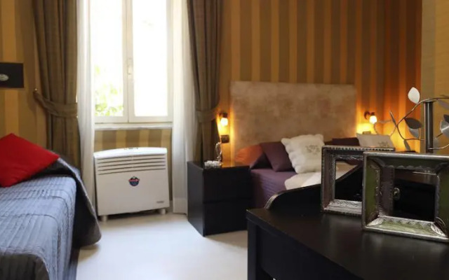 Caracciolo Guest House