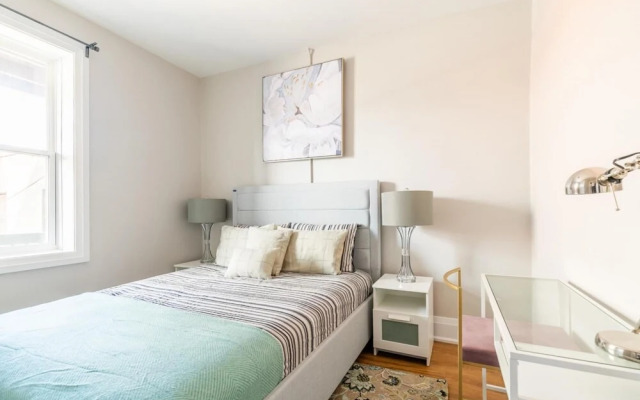 Designed 1BR Apartment 3