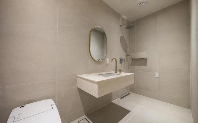 Brown Dot Hotel Masan