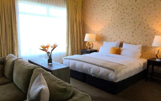 Woodhouse Mountain Lodge