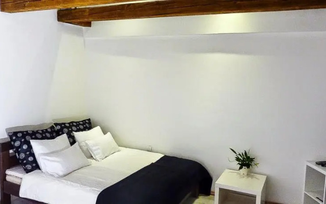 Apartment The 1927 Residence