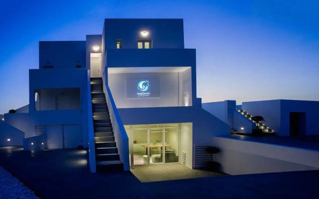 May Seven Suites - Adults Only