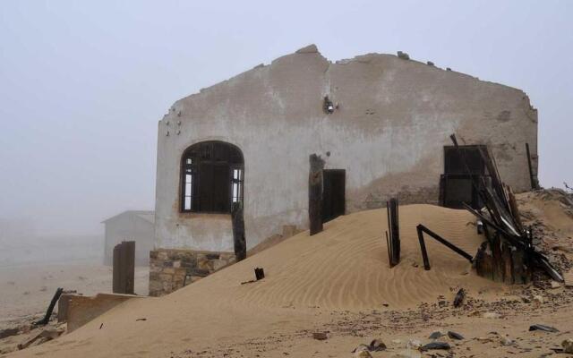 OceanLife Luderitz Accommodation