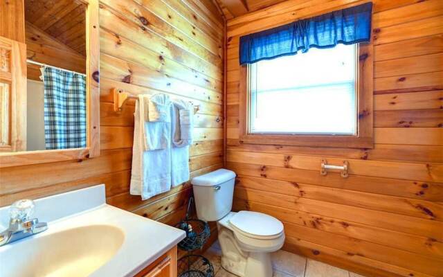 Honey Pot - Three Bedroom Cabin