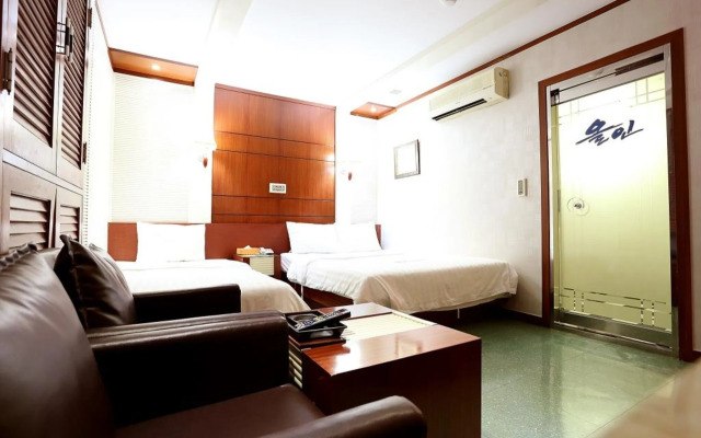 All In One Guesthouse