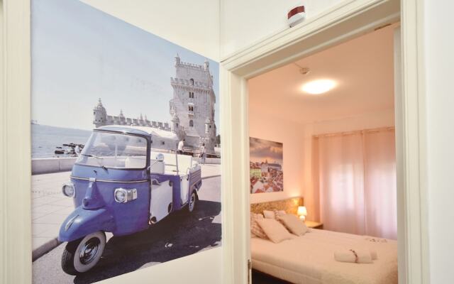 Tuk Tuk Hostel