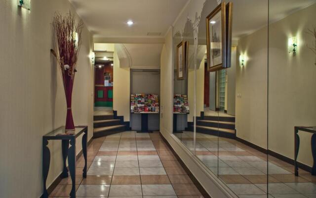 Hotel La Vieille France