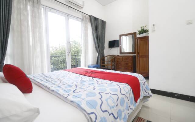 RedDoorz near Lampung Walk